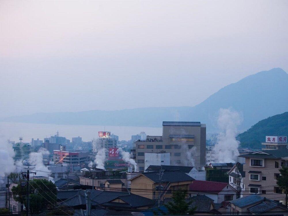 Yumoto Miyoshi Hotel Beppu Exterior photo