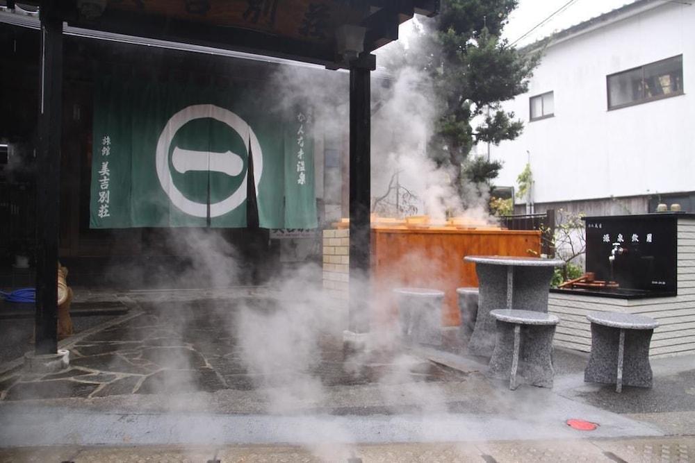 Yumoto Miyoshi Hotel Beppu Exterior photo